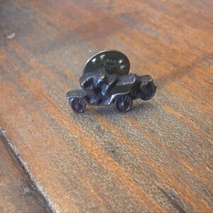 Vintage Car Pin Silver color automobile Antique jalopy hat lapel bag brooch 80s